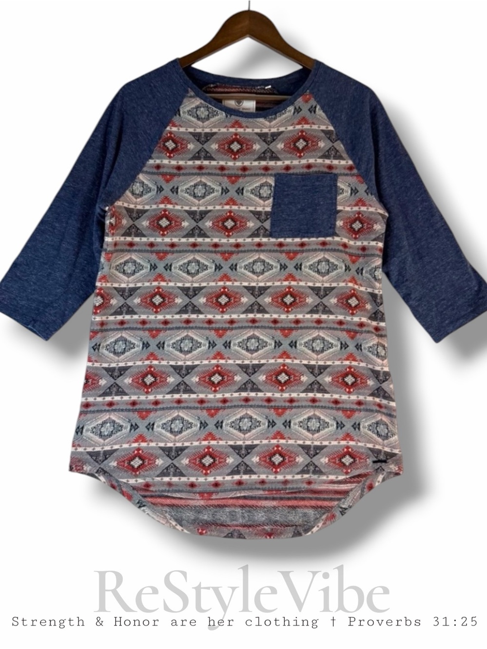 ON THE BYAS Women’s Size M Tee Top Shirt Baseball Style Aztec Southwest Pattern